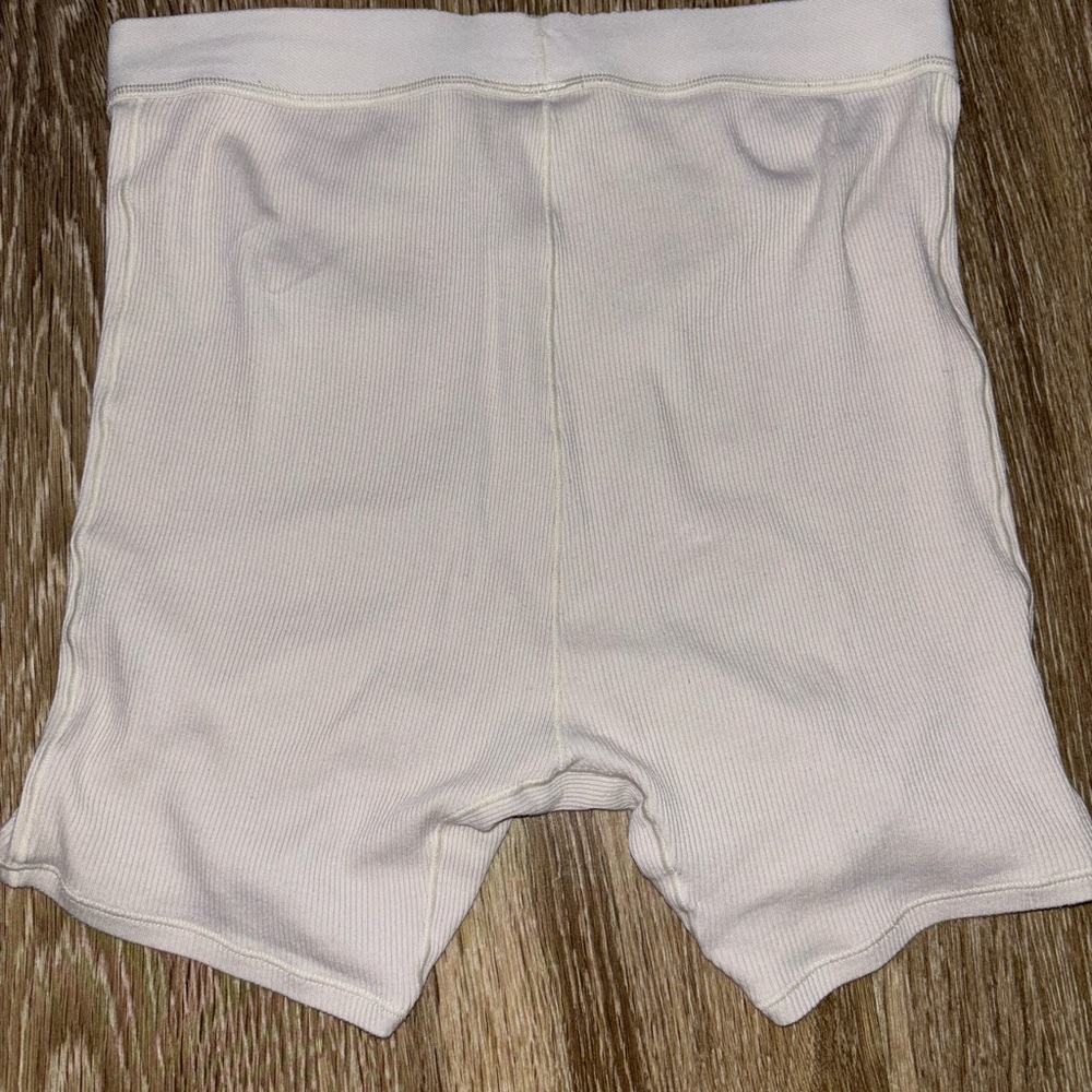 SKIMS Ribbed cotton boxer shorts EUC - Picture 3 of 3